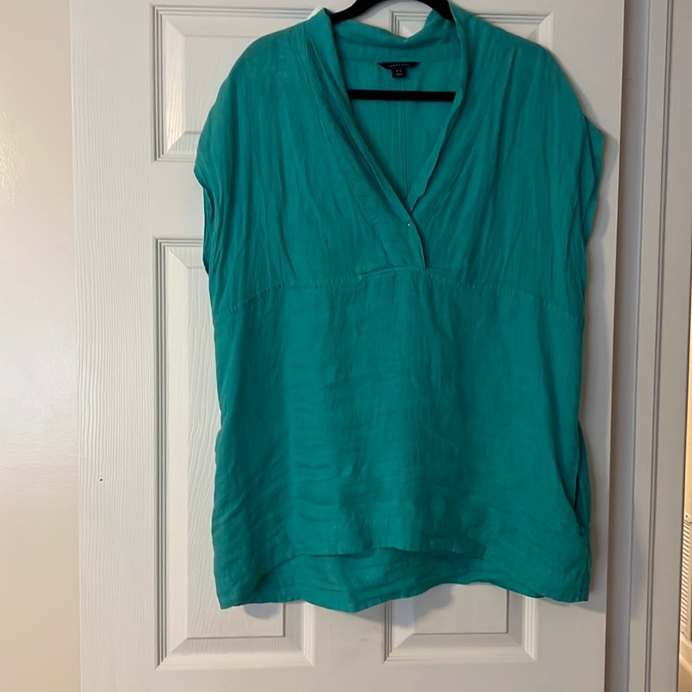 Lands End Turquoise linen top. L